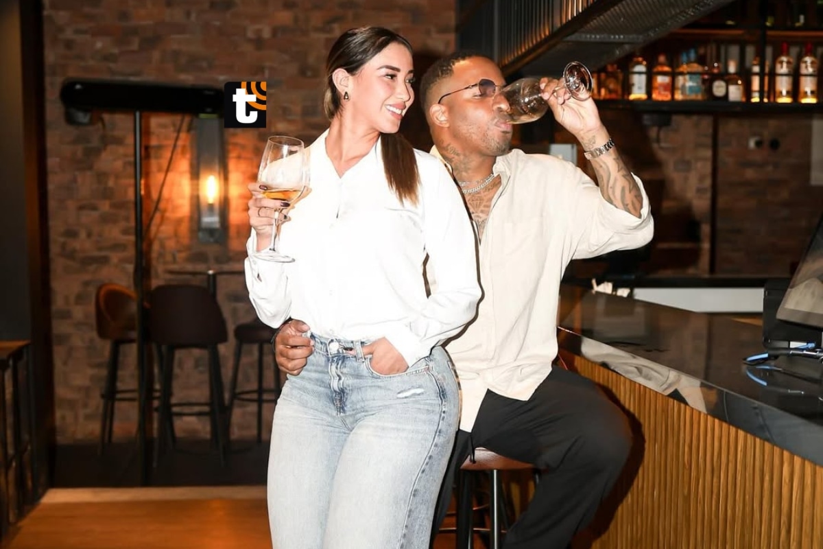 TROME - Xiomy Kanashiro tiene romántica cena con la 'Foquita'.