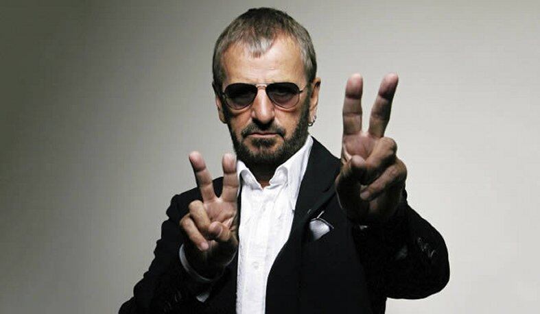 Ringo Starr sigue tocando a sus 82 años de edad (Foto: EFE)