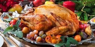 El pavo no siempre fue el protagonista de la Navidad. Te contamos la historia detrás de esta tradición. Foto: iStock.