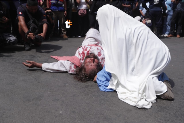 Impactantes imágenes del Vía Crucis de Cristo Cholo. (Fotos: Julio Reaño/@photo.gec)
