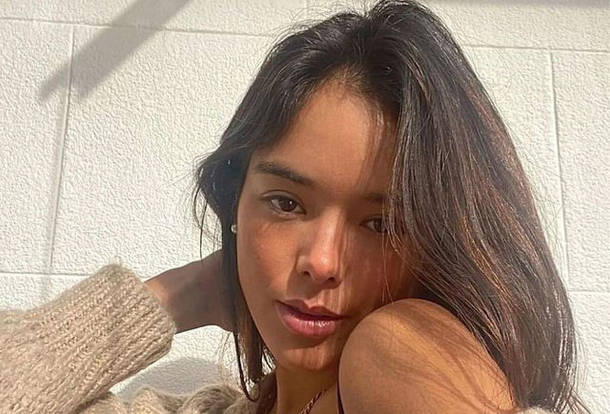 Julia Puig posando para sus redes sociales (Foto: Julia Puig Gali / Instagram)