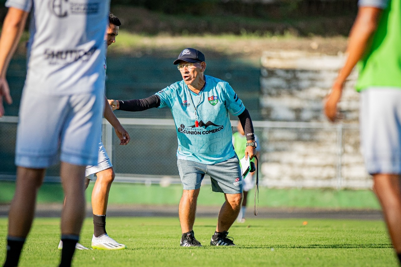 Tiene a su equipo clasificado a semifinales de Liga 2