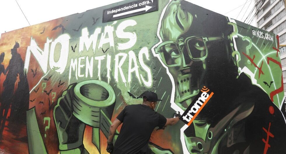 Artistas grafiteros del Perú brillan ante Warner Bros y realizan mural por estreno de 'The Batman'. (Entrevista: Isabel Medina / Foto: César Campos - Trome).