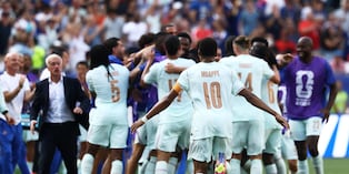 France's players celebrate forward #07 Ousmane Dembele (unseen) scoring his team�s second goal during the 2026 World Cup football tournament quarter-final match between France and Morocco at Boston Stadium in Foxborough on July 9, 2026. (Photo by CHARLY TRIBALLEAU / AFP)