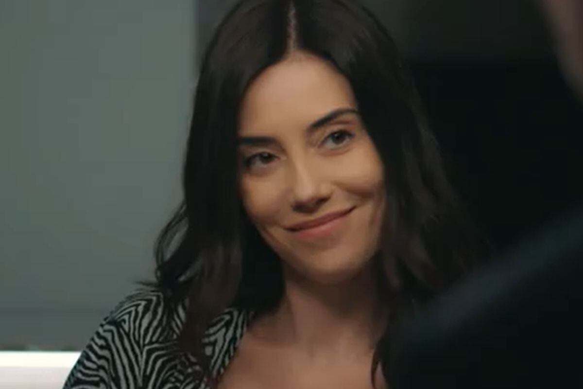 Cansu Dere como Asya Yılmaz en "Infiel" (Foto: Medyapım)