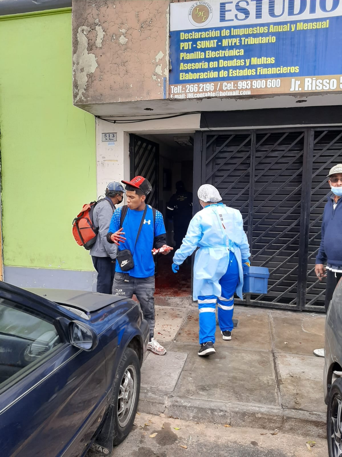 Mujer trans y dos acompañantes, de 18 y 25 años, se hirieron con cuchillos y cúter.