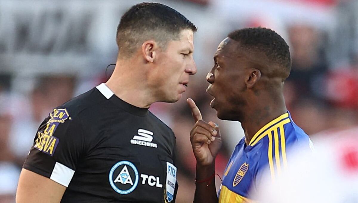 Luis Advíncula. (Foto: Getty Images)