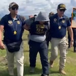 Asesino de joven madre de familia y su hijito de seis años fue llevado a Tocache para reconstrucción del crimen | VIDEO