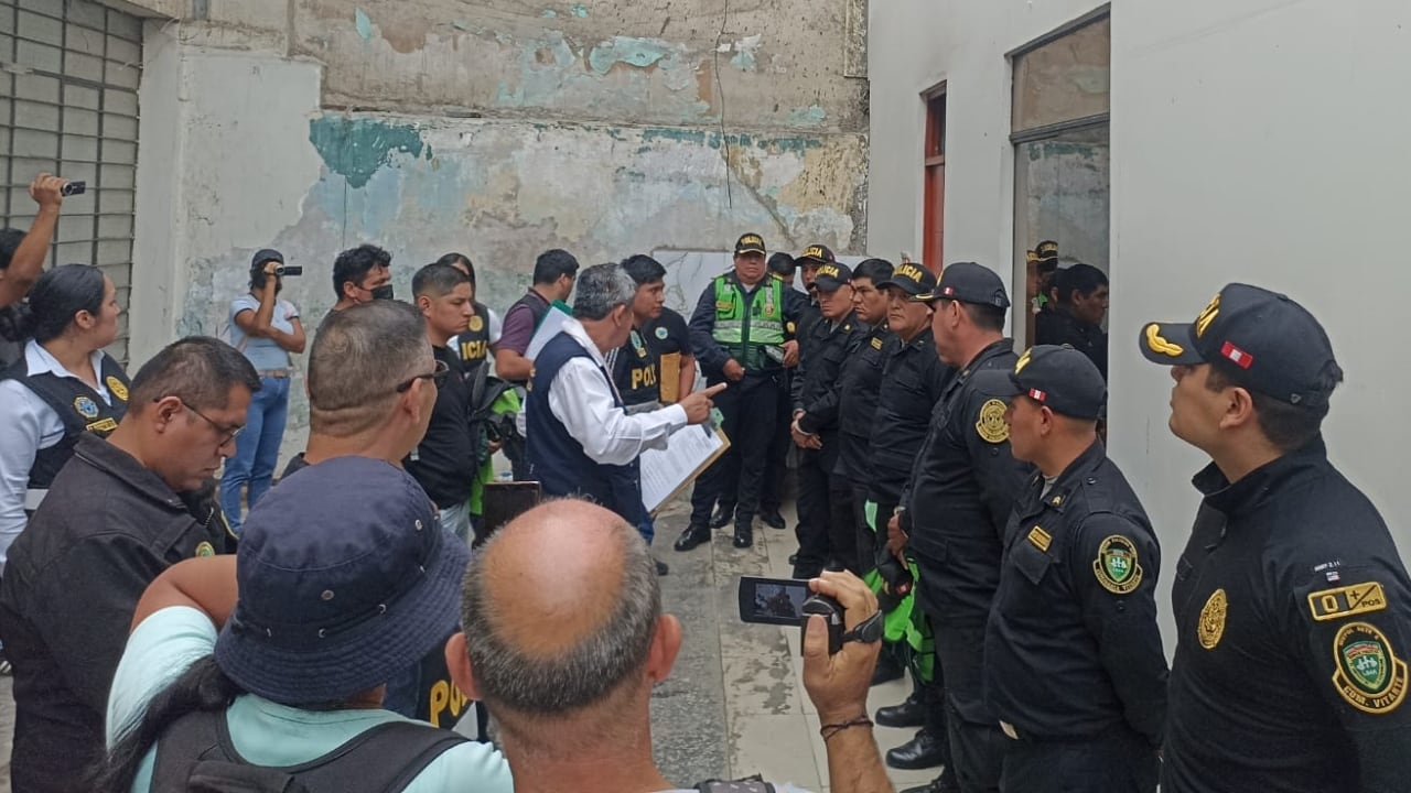 Ate: detienen a nueve policías de la comisaría de Vitarte por presunto cobro de coimas a conductores. Foto: Difusión.