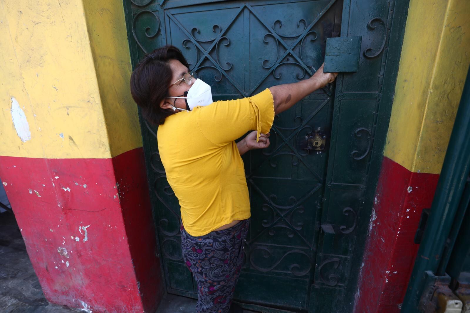 Ladrones utilizaron nueva modalidad de robo para abrir la puerta y candados. | Foto: Gonzalo Córdova