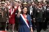¡Keiko ingresó caminando al Congreso! Bajó de su vehículo, recibió honores e inició su ruta hacia la Presidencia