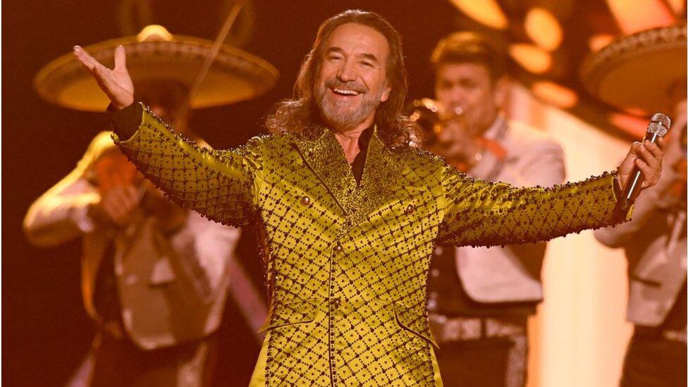 Marco Antonio Solís recibió el premio a Persona del Año 2022 de parte de la Academia Latina de la Grabación (Foto: AP)
