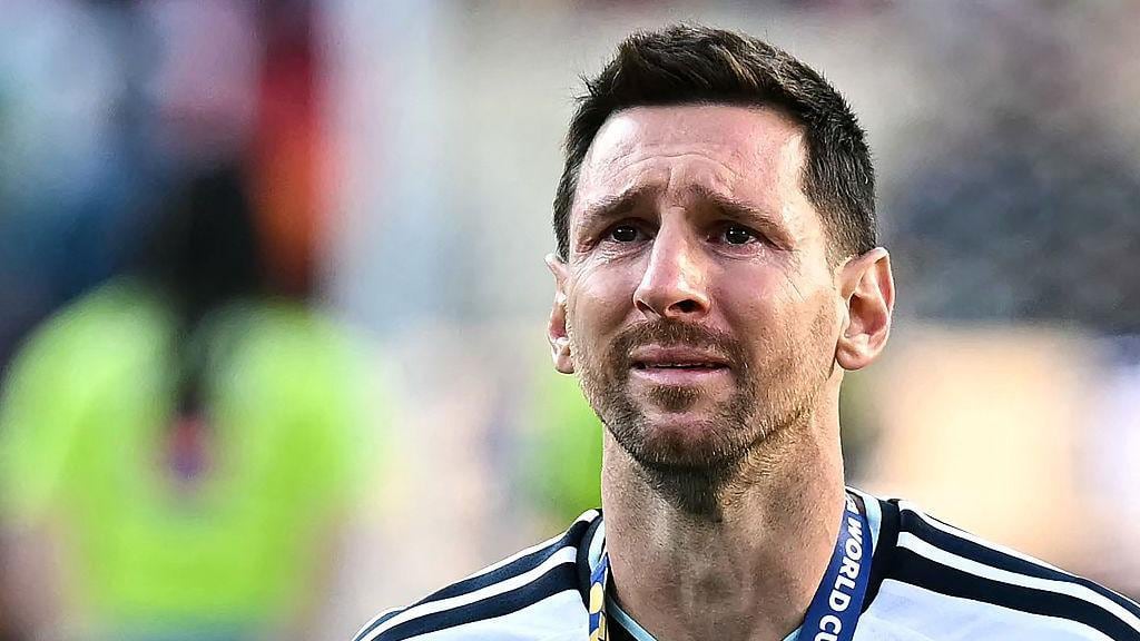 Messi tuvo mucho menos protagonismo que en el resto del torneo ante una España dominante.