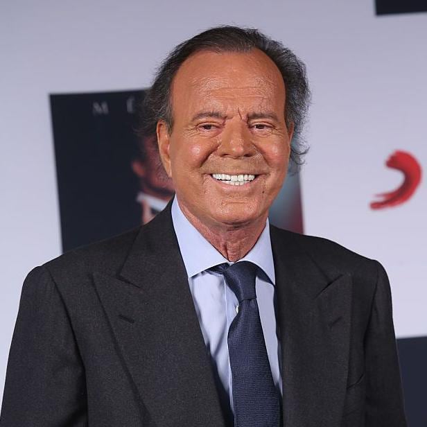 Julio Iglesias no se ha pronunciado de momento sobre las acusaciones.