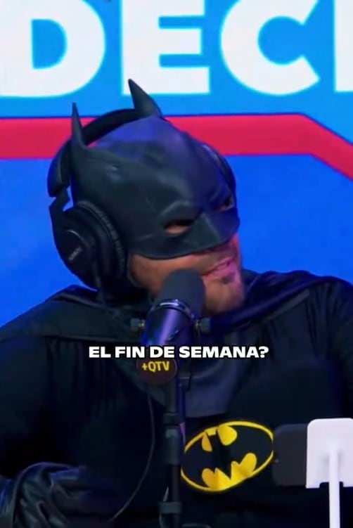 Israel Dreyfus insinúa que estaría naciendo un romance entre Mario Hart y Paloma.