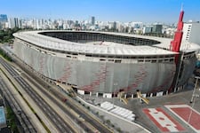Estadio Nacional vuelve a abrir sus puertas, tras clausura de la Municipalidad de Lima