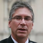 Aurelio Pastor será emisario en la OEA y vuela a Washington