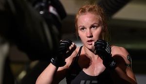 ¡Valentina Shevchenko ya no es más campeona del UFC! Dejó su cinturón vacante