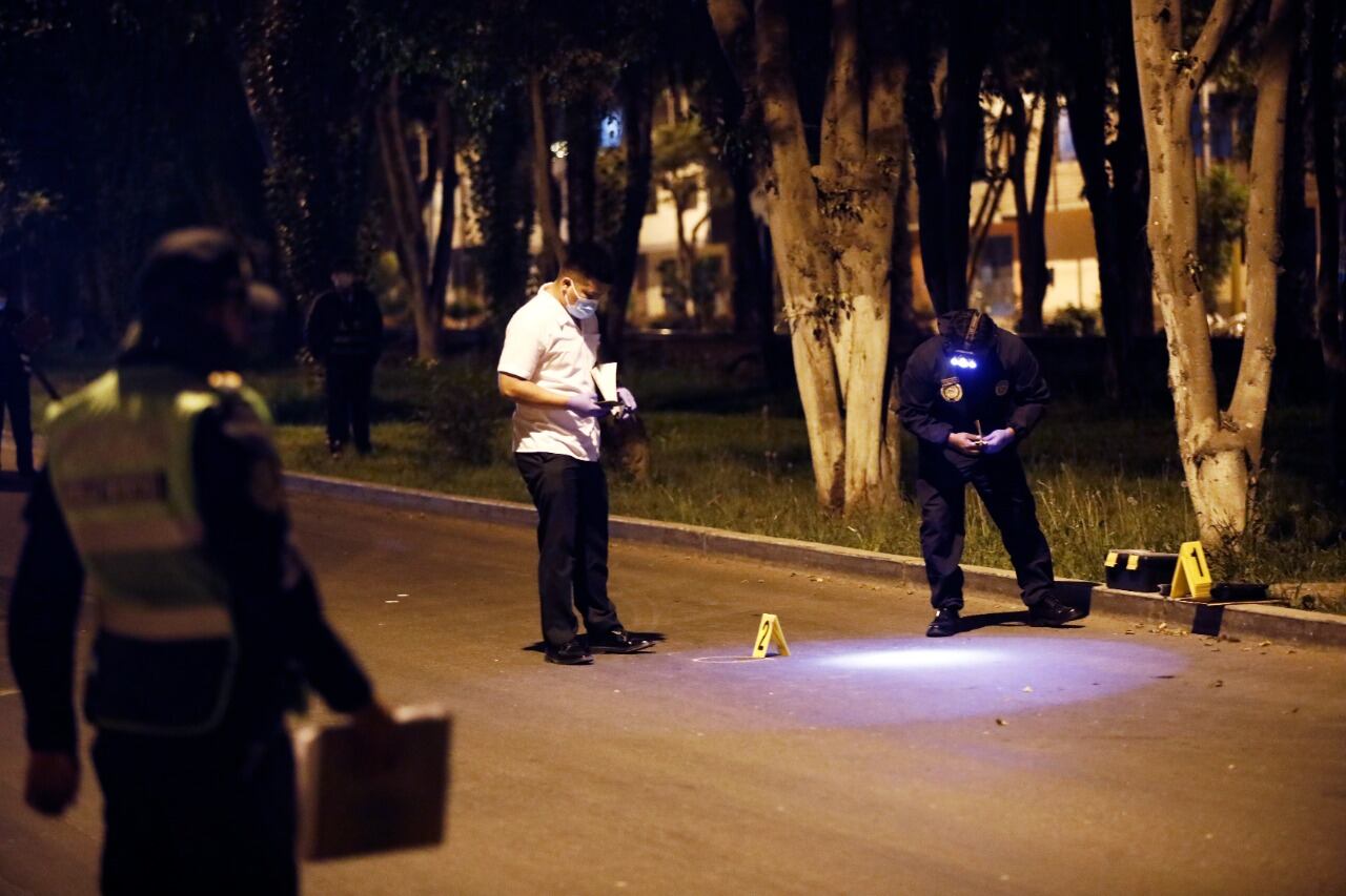 En solo unas horas, los venezolanos José Francisco Gómez Pereyra y Miguel Ángel Cruces Pérez (47), fueron asesinados a balazos por sicarios. (foto: César Grados/GEC)