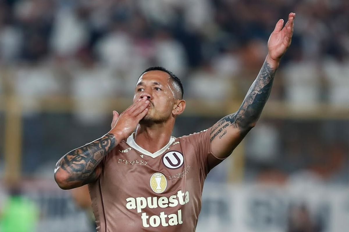 Universitario sufrió para ganar 2-1 a Cusco FC con un golazo de Lapadula. Valera abrió el marcador y ya suma 12 goles en el año. | Foto: Fernando Sangama / GEC