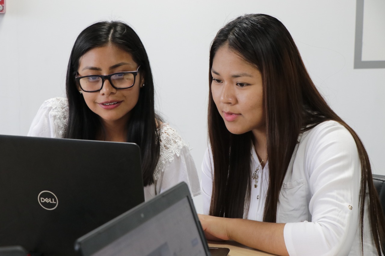 Los jóvenes tienen que prepararse para su futuro.