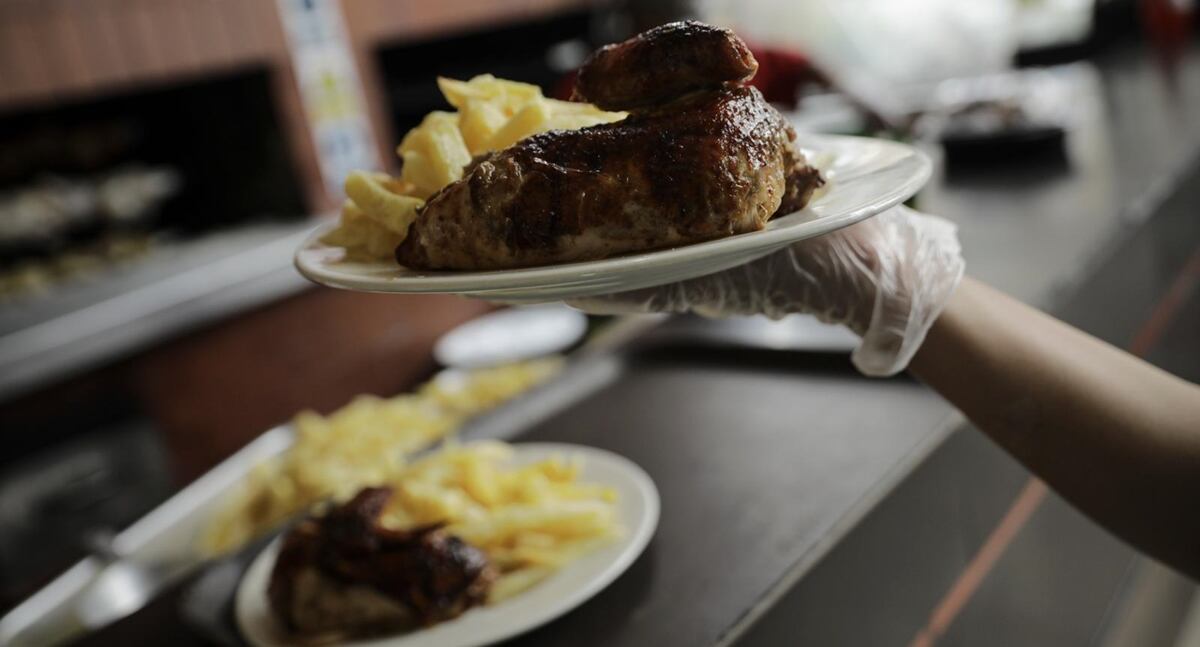 Conoce cuáles son las 10 mejores pollerías de Lima.