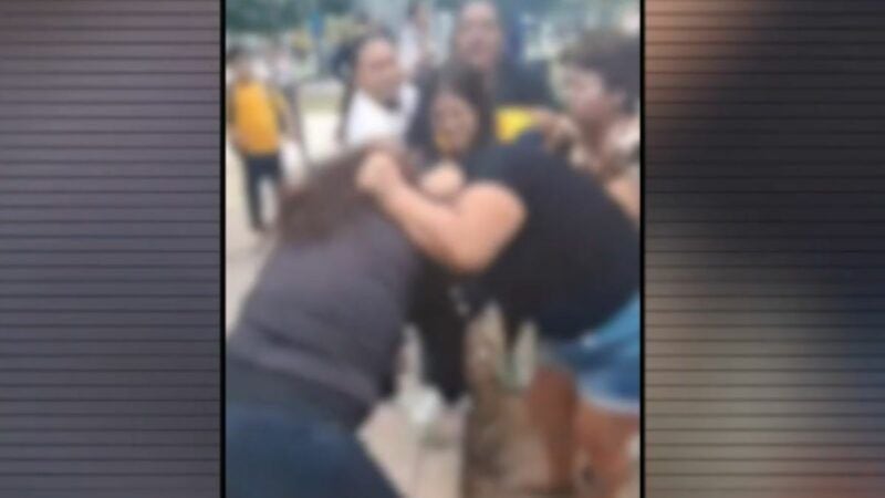 Madre denuncia que ella y su hija fueron agredidas por denunciar bullying. Foto: ATV