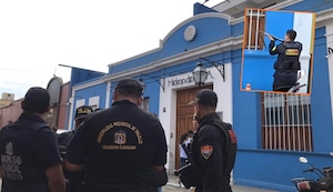 Trujillo: Agente de seguridad desata balacera y se dispara por despido, dentro de sede de Hidrandina