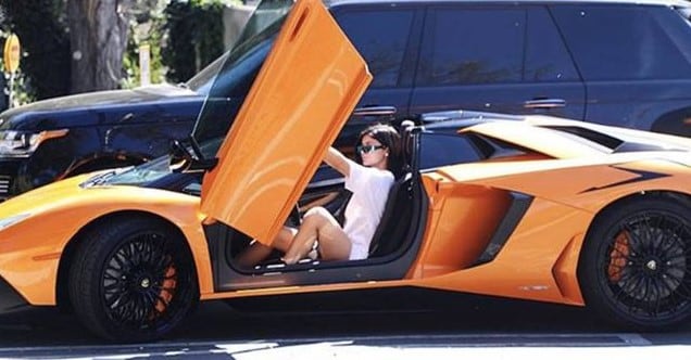 Esta famoso bóvido de la marca italiana se distingue por su rapidez en el asfato (Foto: Kylie Kardashian / Instagram)