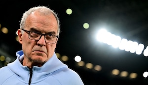 Marcelo Bielsa y su reproche a los jugadores de la Selección Uruguaya tras eliminación del Mundial: “Me dejaron solo”
