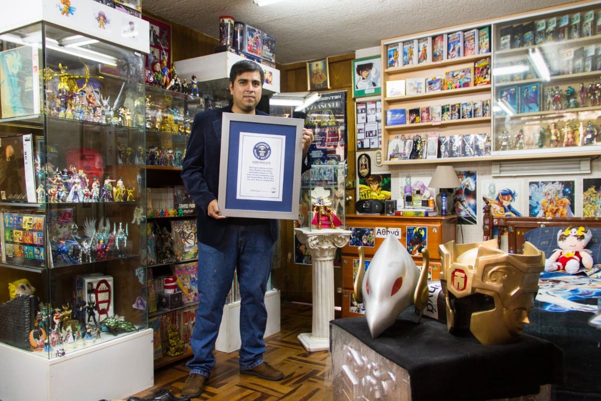 Jorge Vásquez tiene colección, que fue reconocida con Récord Guinness