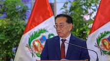 ‘Piqueítos’ de El Búho: Balcázar da vergüenza, el desastre de Piero Corvetto y elecciones manchadas