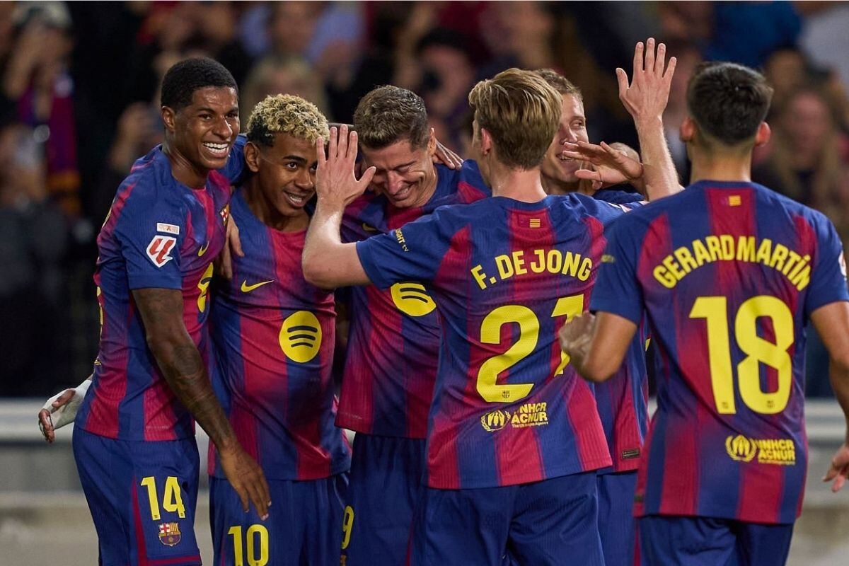 Hinchas de FC Barcelona esperan que llegue todas las estrellas para amistoso (Foto: AP)