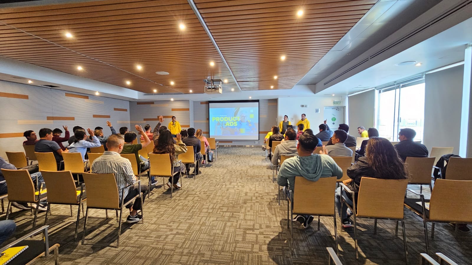 En Mercado Libre, actualmente cuentan con más de 2 mil pymes peruanas que confían en nuestra plataforma para comercializar sus productos e impulsar su crecimiento.