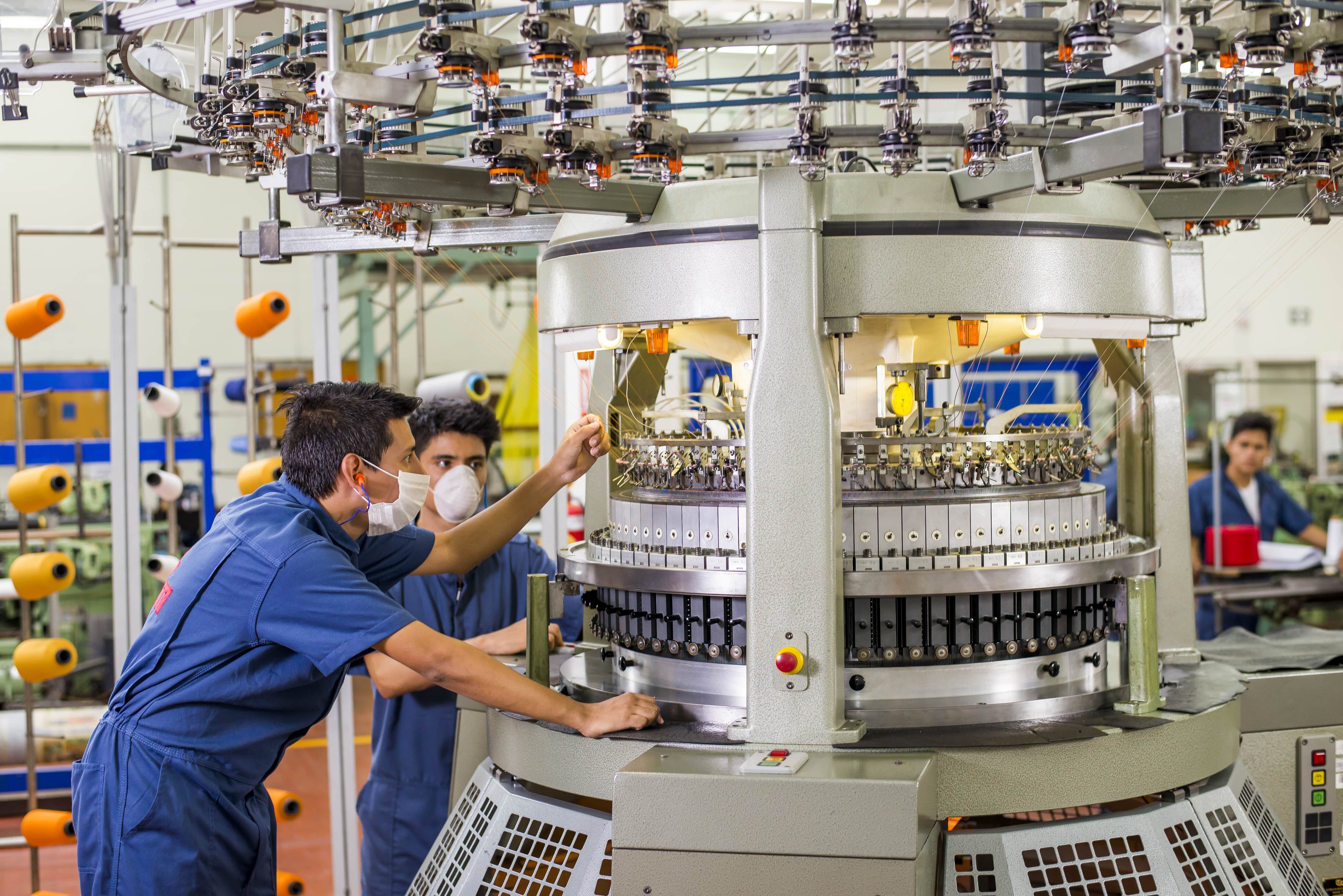 “Cada año, los jóvenes buscan información sobre las carreras que se encuentran en tendencia y que son más solicitadas por las empresas en el país, para poder estudiar y trabajar dentro de ellas”, menciona Ana Luisa Alor, gerente de SENATI. (Foto: Senati / Ing. Industrial)