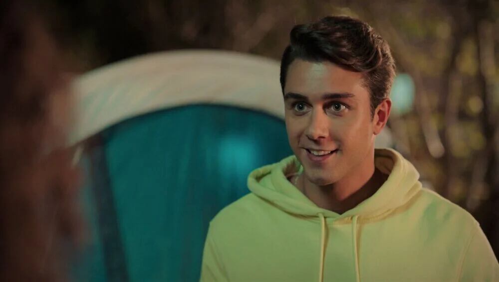 Onur Seyit Yaran como Doruk Atakul en la telenovela turca "Hermanas" (Foto: NG Medya)