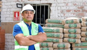 Don Marcial, ferretero de Lima Este: “La mejor publicidad es un cliente satisfecho”