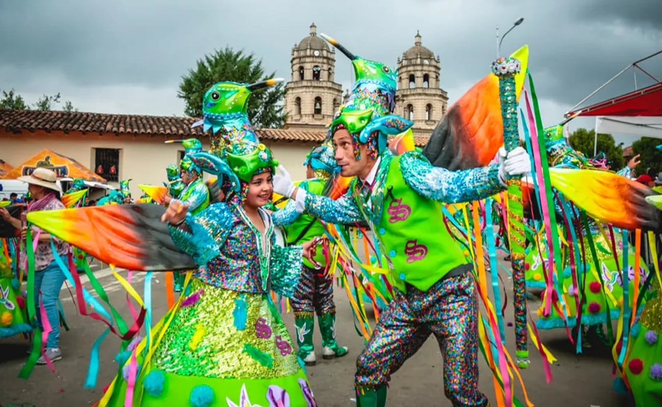 Fiesta de color en los carnavales de Cajamarca