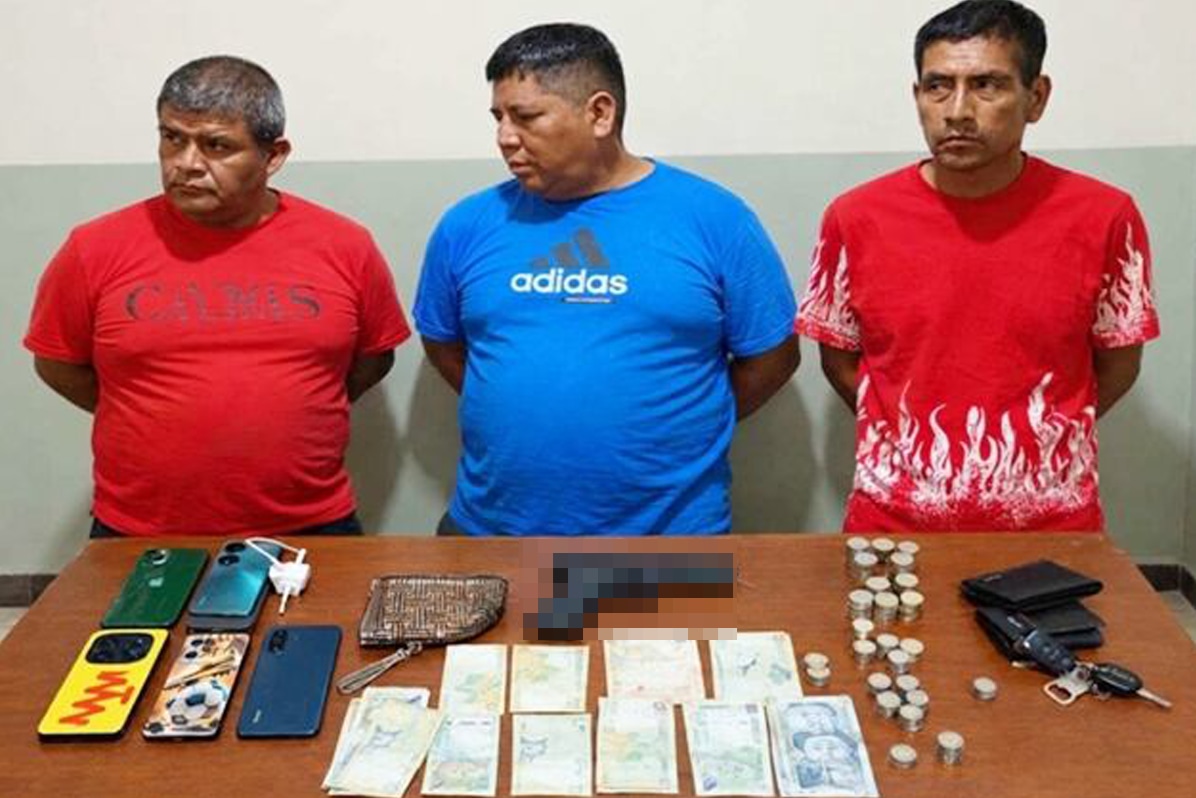 Nuevo Chimbote: caen ‘Los Gallegos de Santa’ por asalto en falso colectivo.