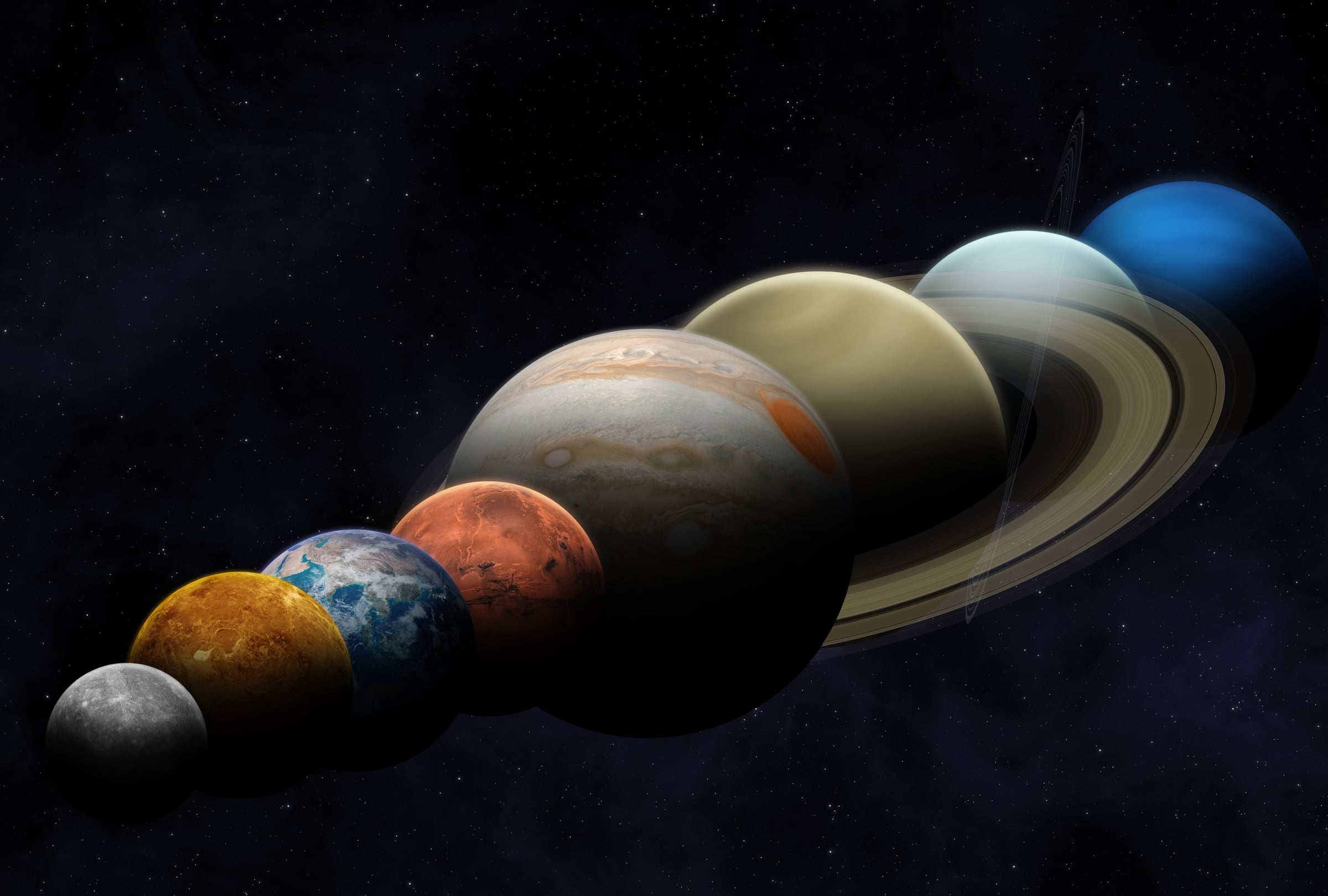 El desfile de planetas del viernes 28 de febrero ofrecerá un espectáculo poco común para los aficionados a la astronomía y a la observación del cielo. (Foto: iStock)