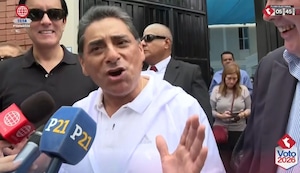 Carlos Álvarez votó y bromeó sobre el flash electoral