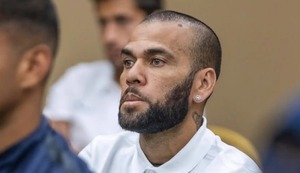 Abogado de Dani Alves en caso de violación ensaya burda versión: “Ella lo busca”