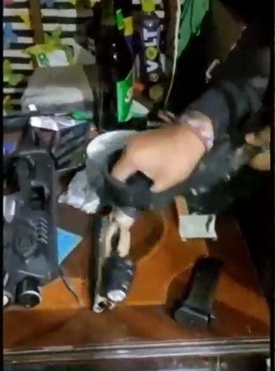 'Orejas' usaba armas de guerra.