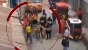 Huánuco: Alcalde pateó a vecino que le lanzó balde de agua durante corso de carnaval