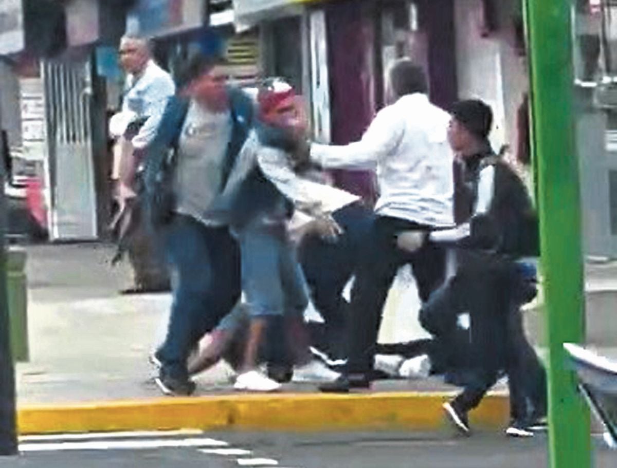 Capturan a extorsionadores en Miraflores