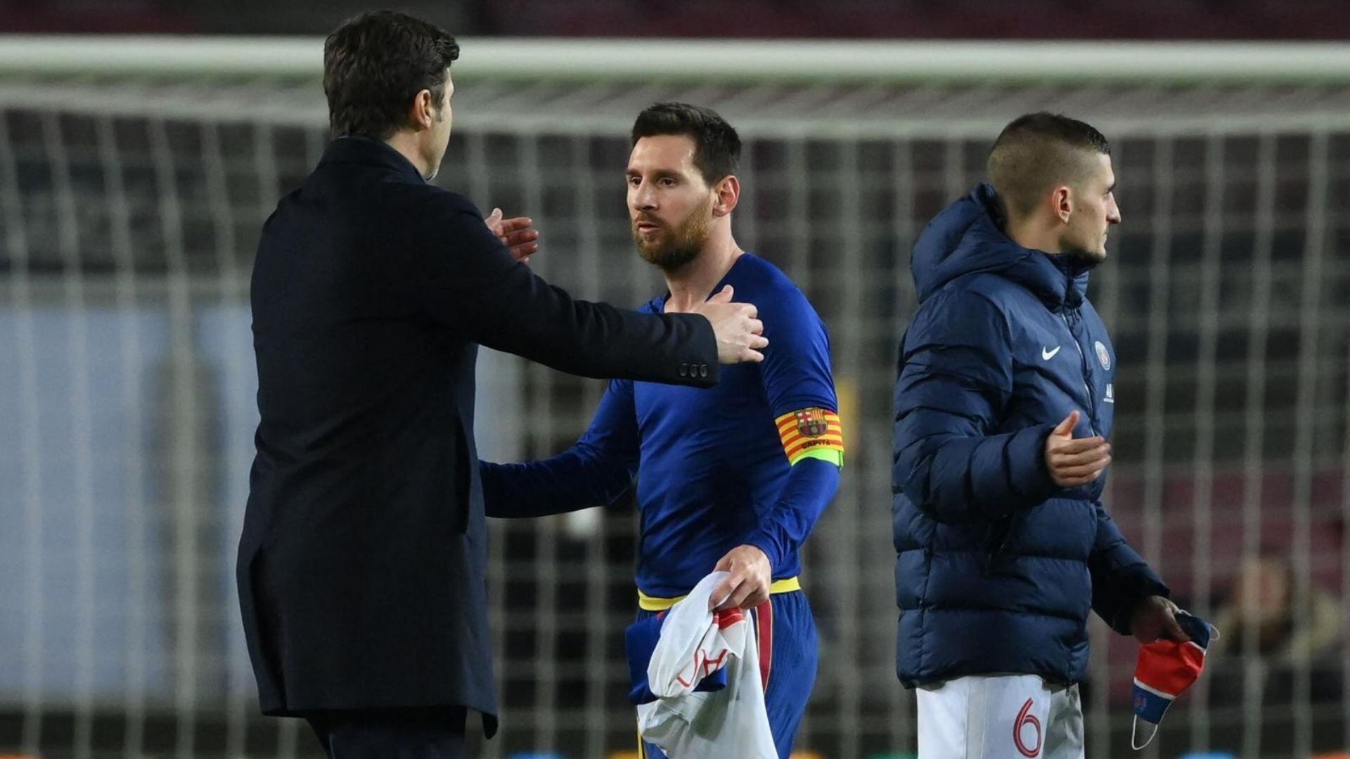 Lionel Messi ante el que podría ser su futuro entrenador (Foto: AFP)