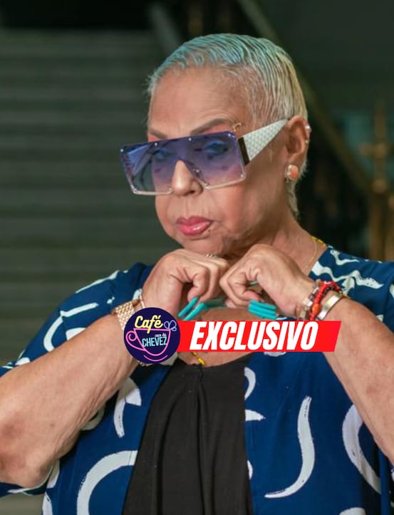 Lucía de la Cruz en el Café con la Chevez
