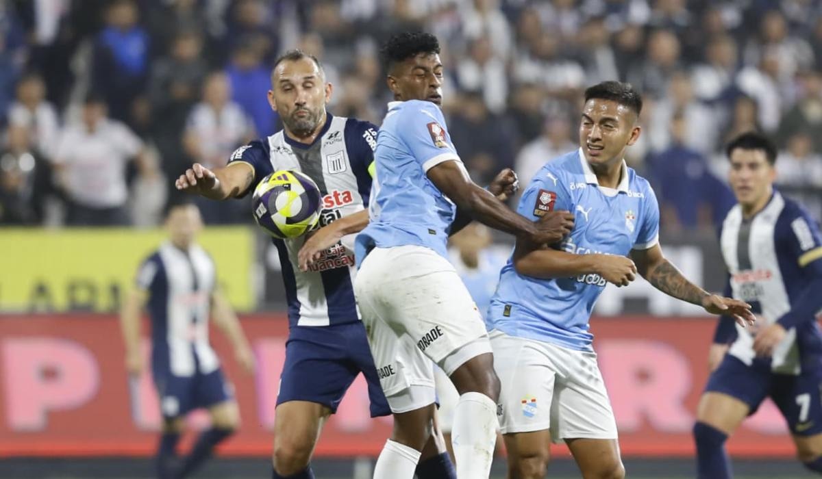 Alianza Lima vs Sporting Cristal se medirán en los playoffs. (Foto: Jesús Saucedo / GEC)