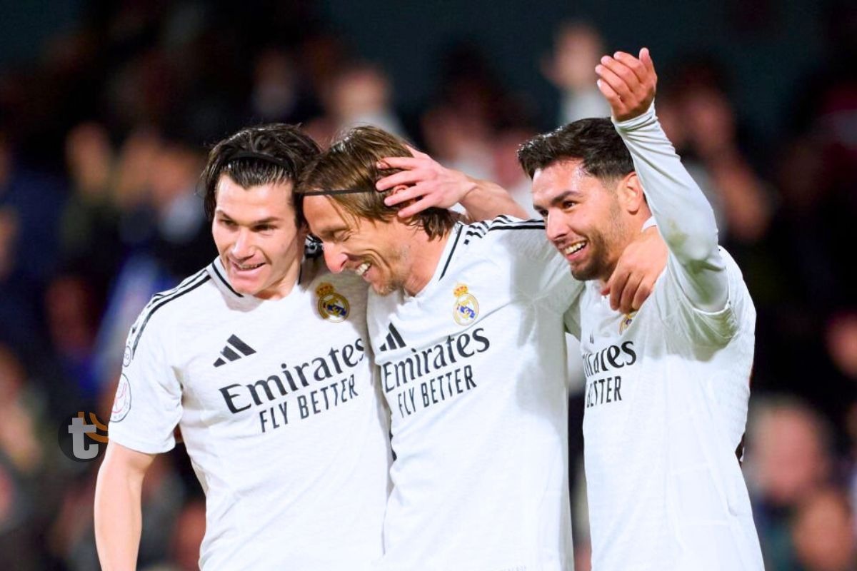 Real Madrid festeja su victoria en la Copa del Rey en Murcia (Foto: @realmadridcf)