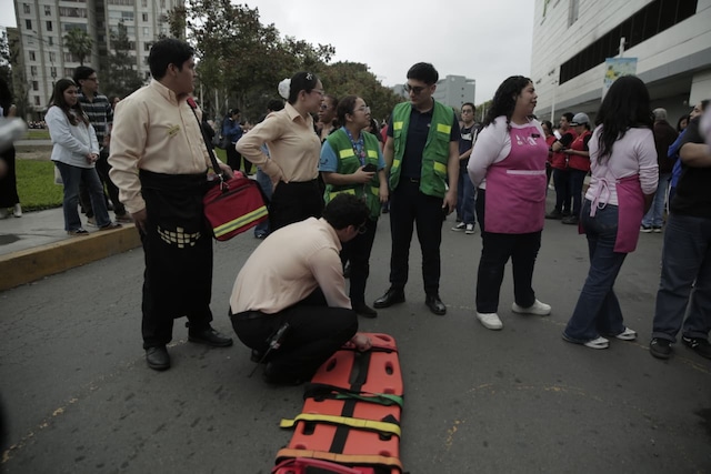 Población acató el II Simulacro Nacional Multipeligro. (Julio Reaño/ @photo.gec)